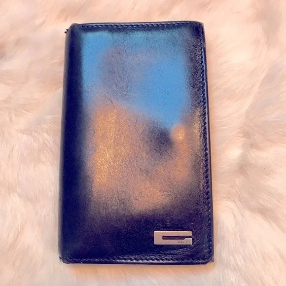 Gucci Vintage Black Leather Wallet - Picture 1 of 9
